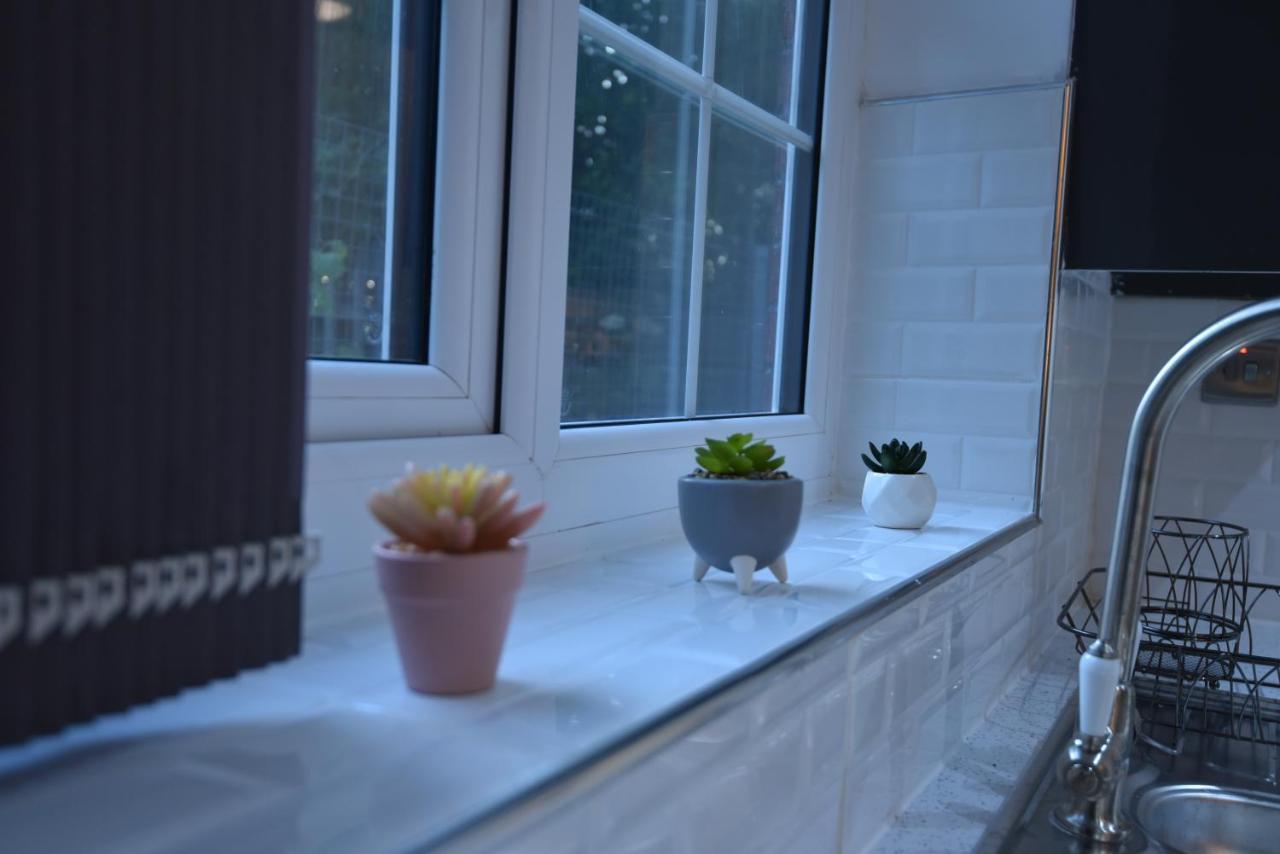 Exclusive!! Newly Refurbished Speedwell Apartment Near Bristol City Centre, Easton, Speedwell, Sleeps Up To 3 Guests Exterior foto